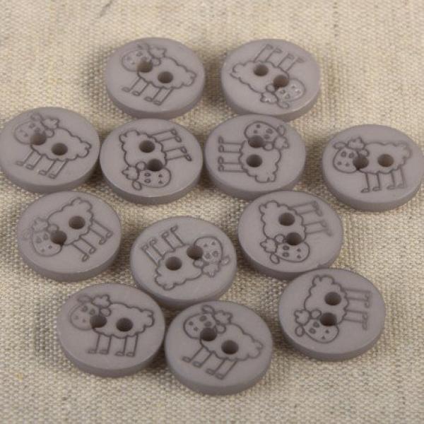Kunststoffknopf in Grau mit Schafmotiv, 15 mm Durchmesser